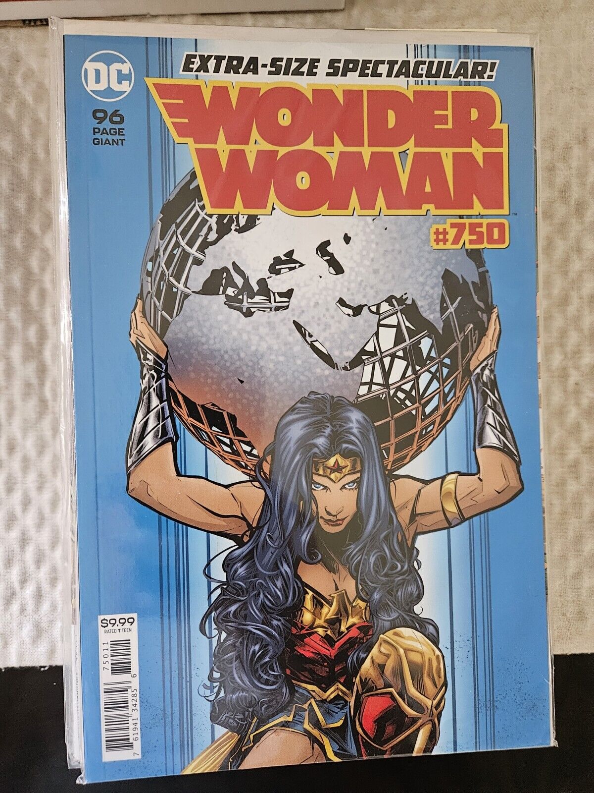 Wonder Woman Super  Lot Of 38 Comics (#750 Onwards)
