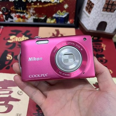 Nikon COOLPIX S3300 ストロベリーピンク◯ Near MINT] Nikon COOLPIX S3300 Strawberry Pink 6x 16.0MP