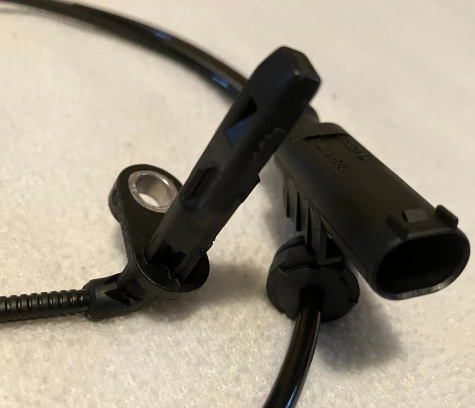 NUEVO SENSOR ABS DELANTERO GENUINO MOPAR 68437014AB 2014-2024 RAM PROMASTER 1500 2500 Foto 3 de 3