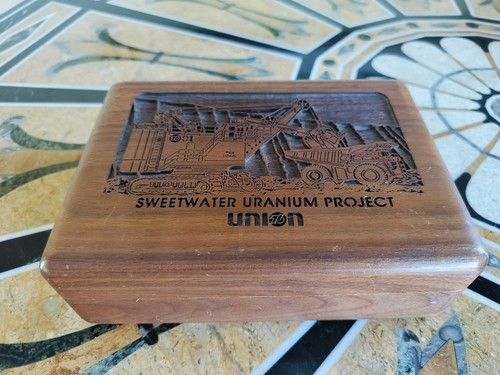 VTG Marion Steam Shovel Sweetwater Uranium Project Lined Wooden Box 7" x 5"