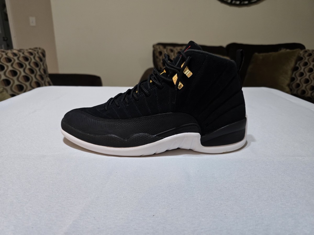 Size 9.5 | Jordan 12 Taxi No Box | Pre-Owned Size 10 Air Jordan 12  main image 4