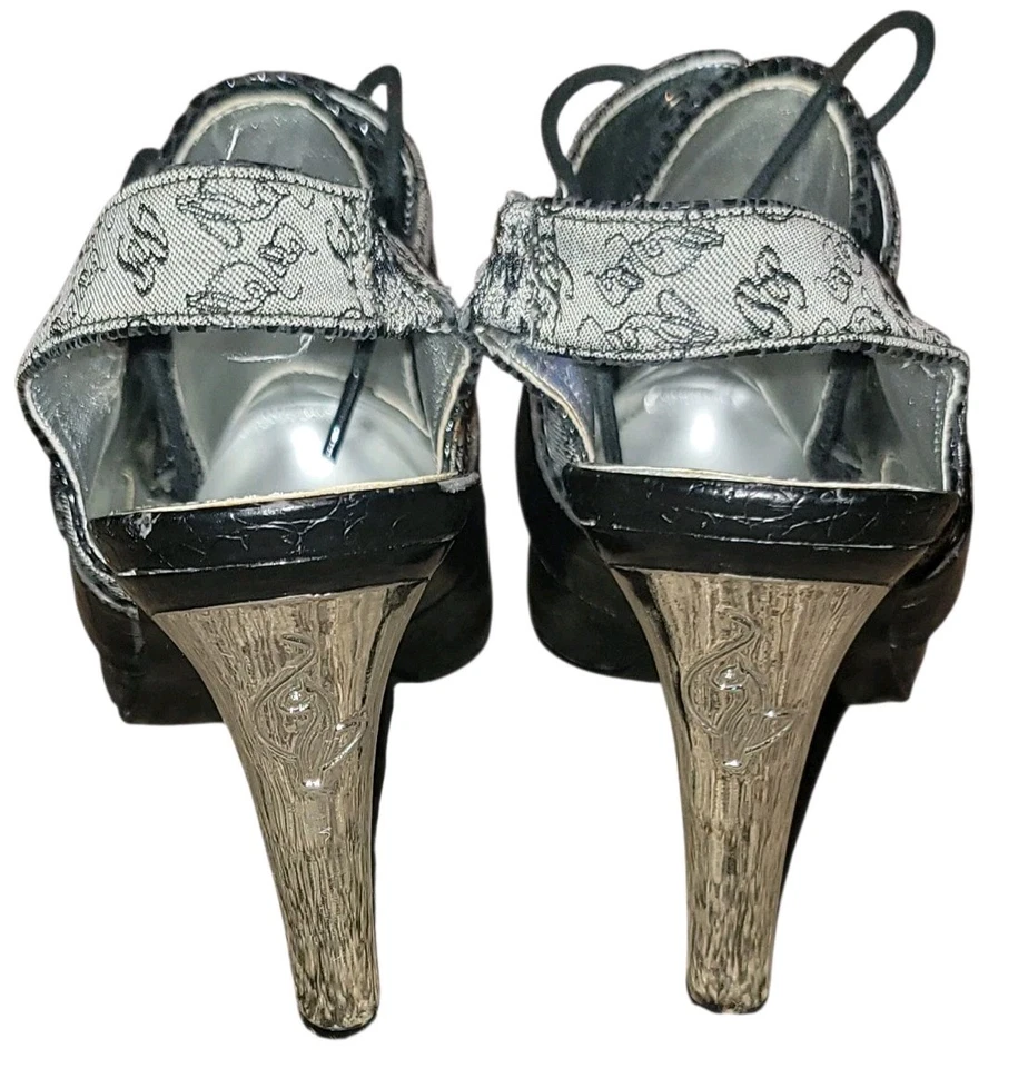 Y2K Baby Phat Sz 9 Womens Black Patent Leather Fold Over High Heel Booties FLAW - Image 4 of 4