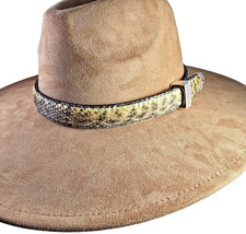Rattlesnake skin hat band band Western cowboy cowgirl Silver keeper and Tip