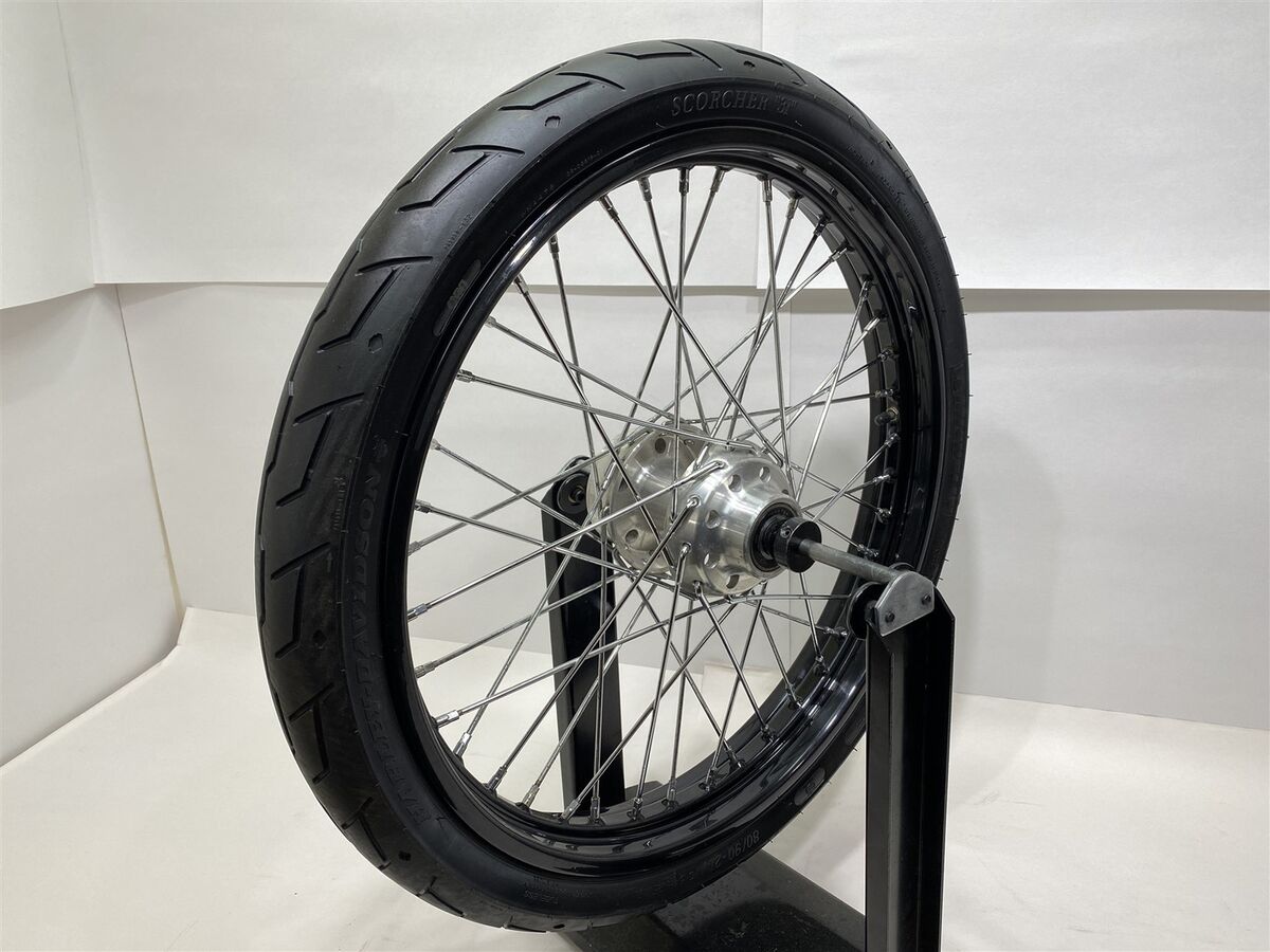 Harley-Davidson Softail Dyna Laced Front Wheel 21x2.15 Black