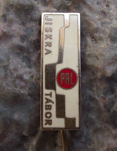 Spark Plug Company PAL Jiskra Brisk Motor Racing Czech Advertising Pin Badge - Picture 1 of 4