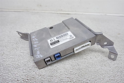 2011 Lexus Is250 Telematics Communication Control Module Unit 86741-75012 - Picture 2 of 9
