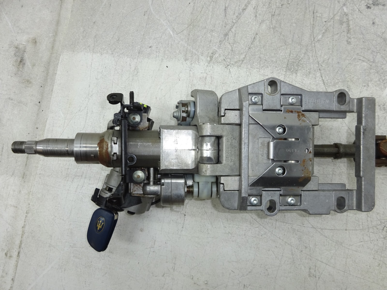 2003-2007 Maserati Quattroporte M139 Steering Column w/ Key OEM DE221035