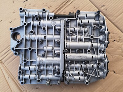 VW AUDI ZF 5HP19 01V Transmission Valve Body 1060427035 1060427117