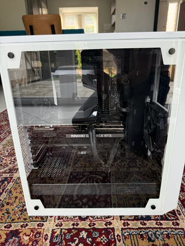 White Gaming PC. INTEL 12th Gen NVIDIA GEFORCE 4070, 32GB RAM, 2TB SSD, 1TB NVMe