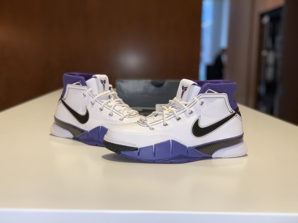 Nike Zoom Kobe Bryant 1 Protro 81 Points Basketball Sz US 8