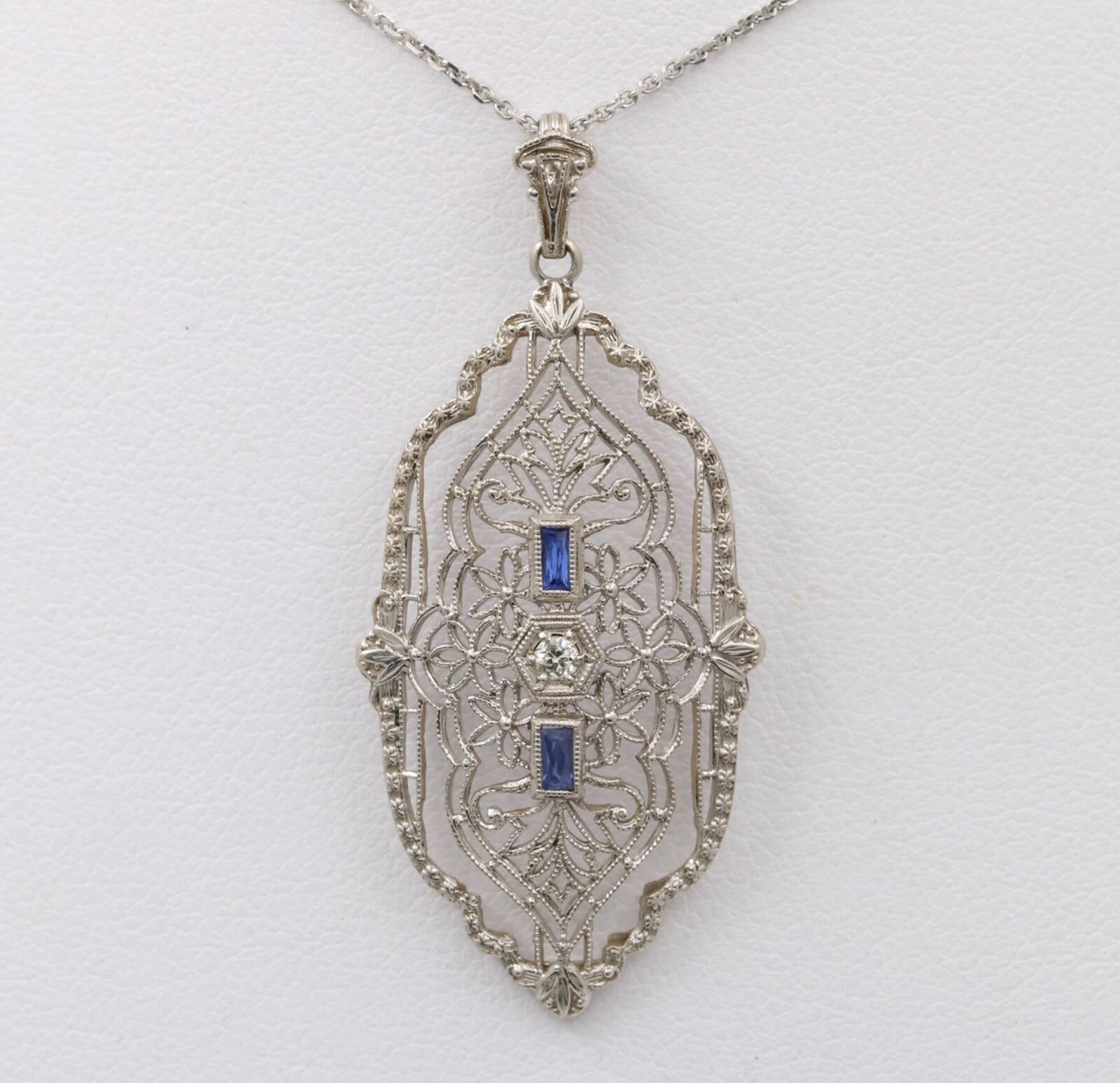 Antique white gold clearance pendants