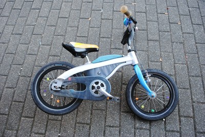 Беговел bmw kidsbike 14