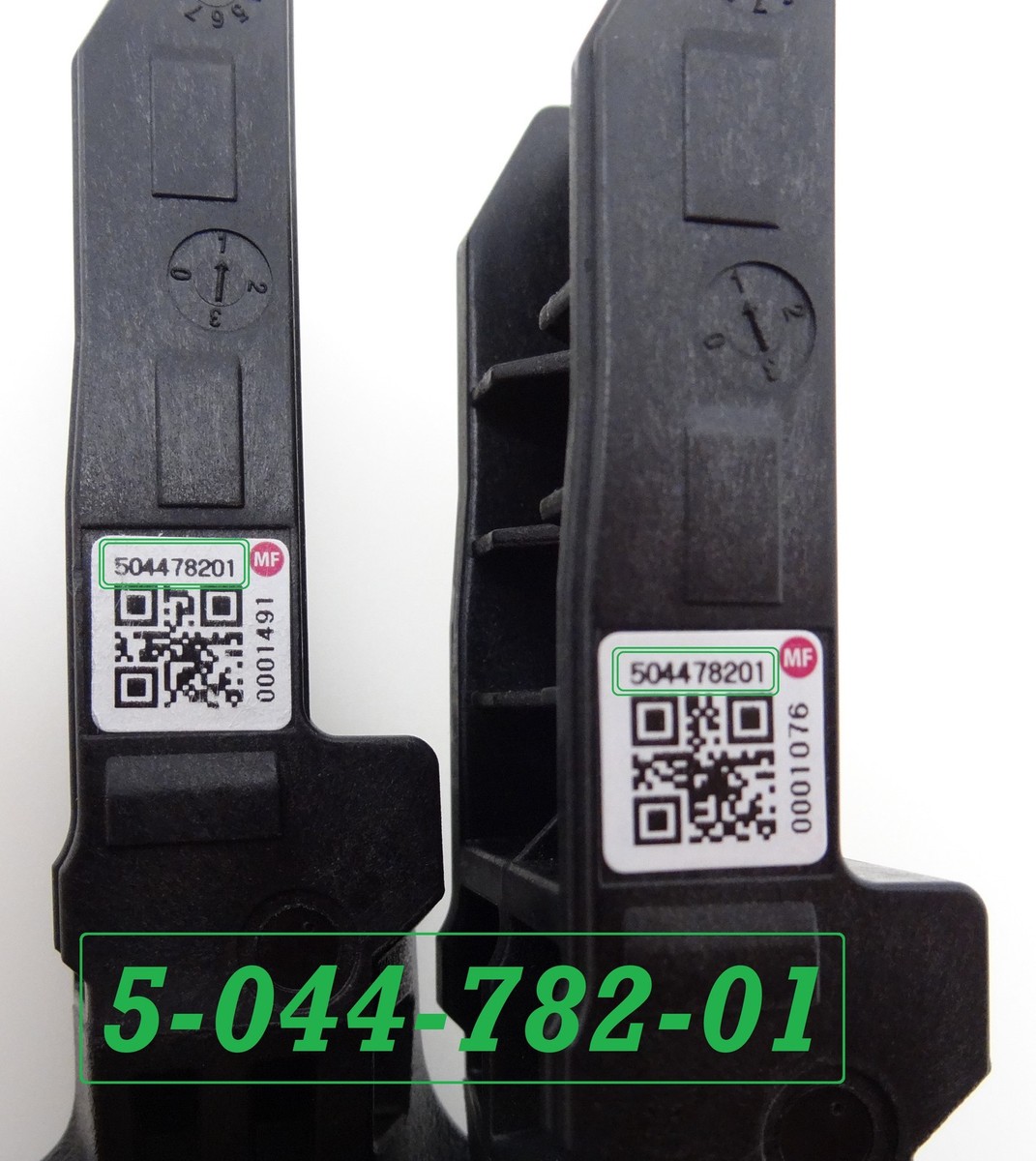 716548_5 716548_5