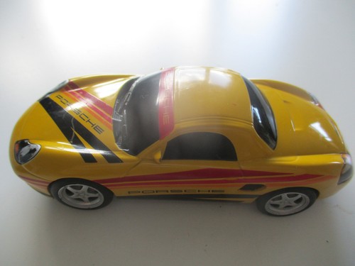SCALEXTRIC CAR Yellow Porsche Boxster model number C2479 - 1/32 Scale - Picture 3 of 14