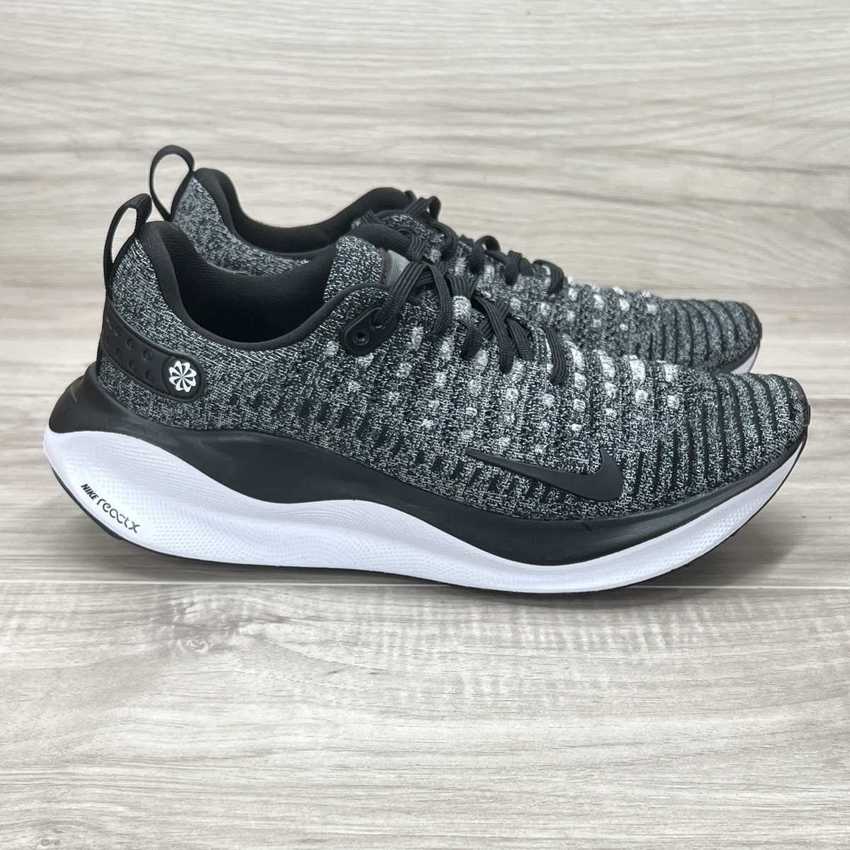 runcaiちゃんセレクト Nike Nike ReactX Infinity Run 4 'Oreo' Shoes Women's Size 8.5