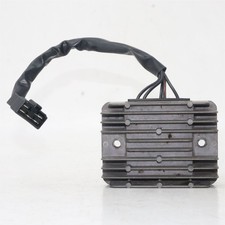 Triumph Bonneville T100 Spannungsregler 2011 - T1300889