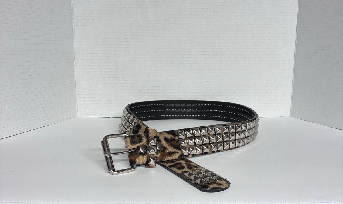 Hot Topic Vintage Metallic Square Studded Belt Silver Pyramid Stud Belt | Hot Topic main image 3