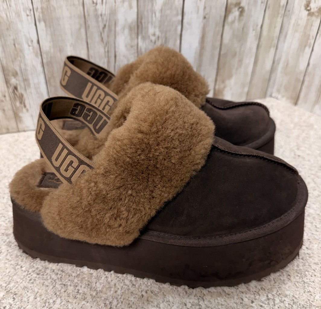 UGG Funkette Platform Slides Slippers Burnt Cedar Brown Suede Branded Strap Sz 9