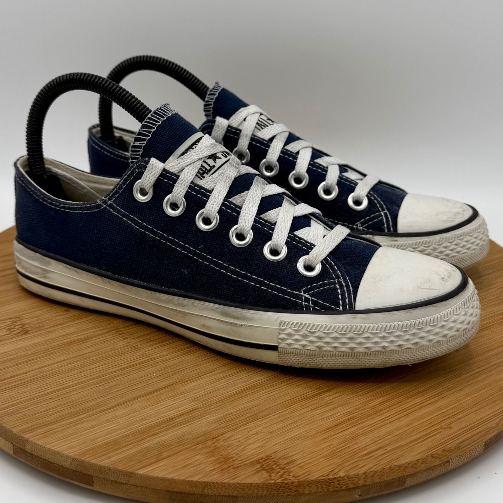 Converse Chuck Taylor All Star Low Top Women's Size 7 Navy Blue Canvas
