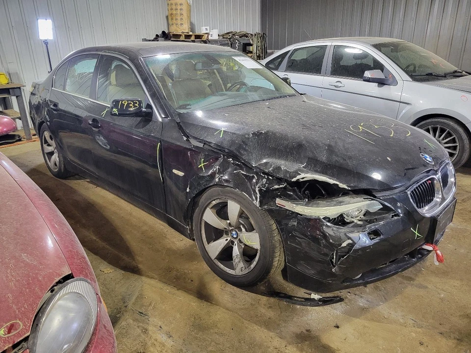 后刹车不包括 Xi 适合 04-07 宝马 525i 2062899 — 第 3/4 张图片