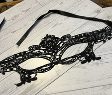 Elegant black LACE filigree masquerade mask NEW cosplay halloween Victorian