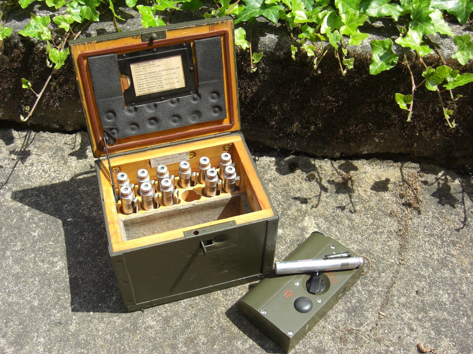 Bundeswehr FH 39 Strahlenmessgerät Set Dosimeter Messgerät Roentgen