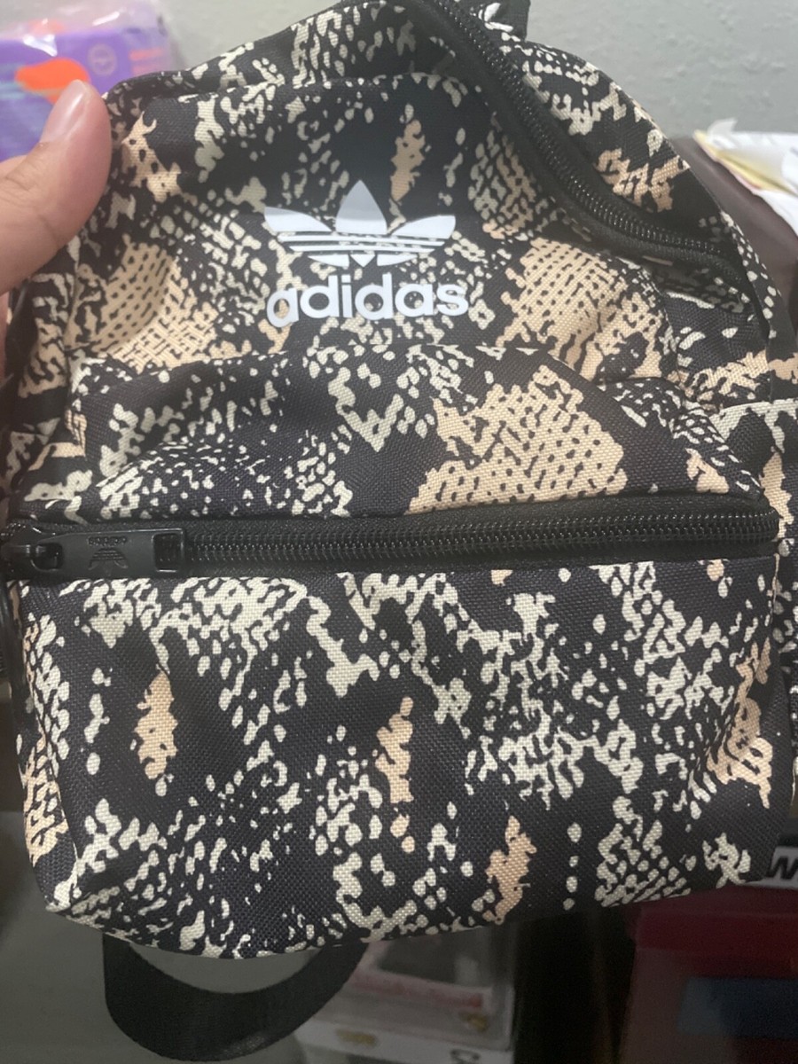 Adidas Originals Trefoil 2.0 Mini Travel Backpack Python  display picture 1