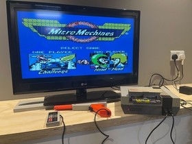 Nintendo NES Action Set Boxed with 10 games all in working order