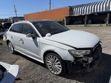 A3 AUDI   2017 Steering Wheel 586563