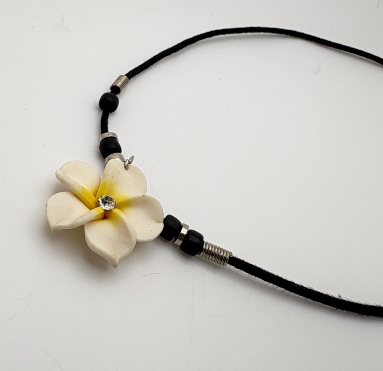 Hawaii Fimo Clay White Flower Pendant Necklace Choker Black Cord