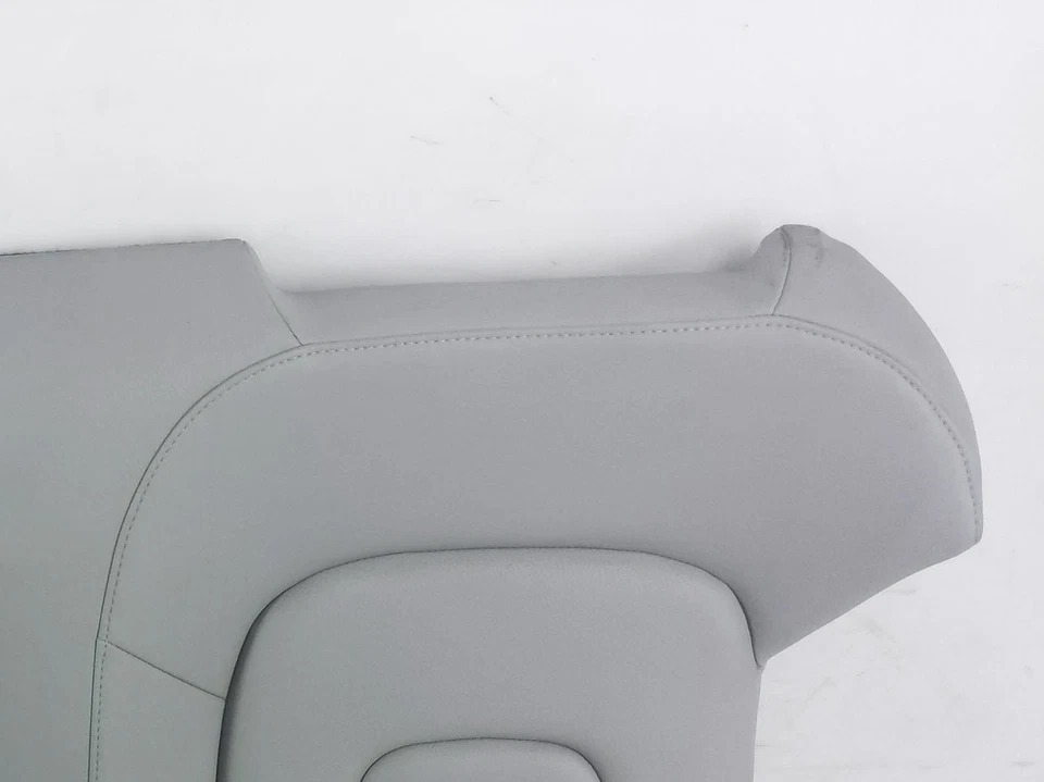 Audi A5 Quattro 2013-2017 convertible parte del asiento superior trasero - cuero gris Foto 3 de 4
