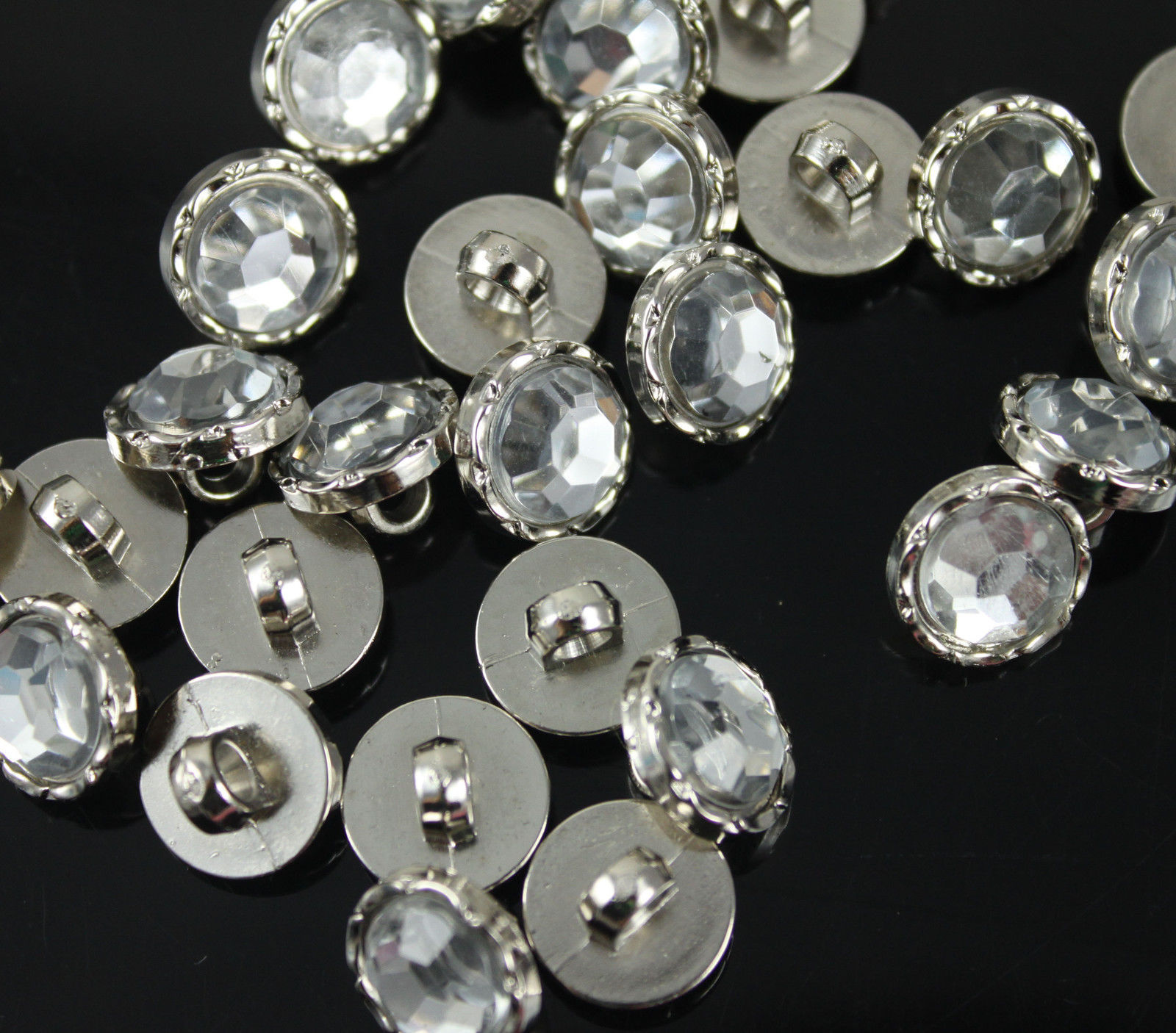 25x Crystal Clear Acrylic Rhinestone Sewing Shank Buttons Craft