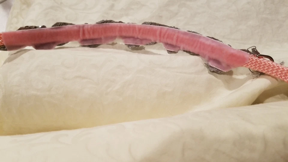 "Collar de perro Bling de lujo hecho a mano lentejuelas estrás cuentas con lazo 10-18"" personalizado" Foto 4 de 4