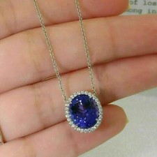 Ciondolo aureola tanzanite blu creato in laboratorio taglio ovale placcato oro bianco 14 carati 4 ct