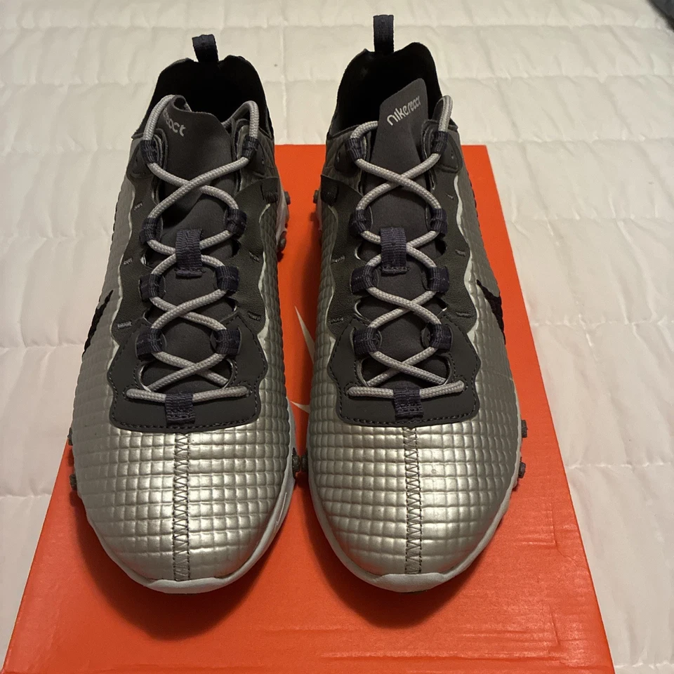 Size 8 - Nike React Element 55 Quilted Grid - White - Image 2 of 4