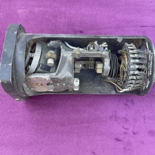 WWII US Aircraft Gyro Horizon Indicator AN 5736-1A Sperry For Parts/Display