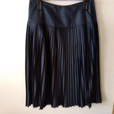 Uniqlo U Pleated Skirt Dark Gray Unused Tagless 66cm