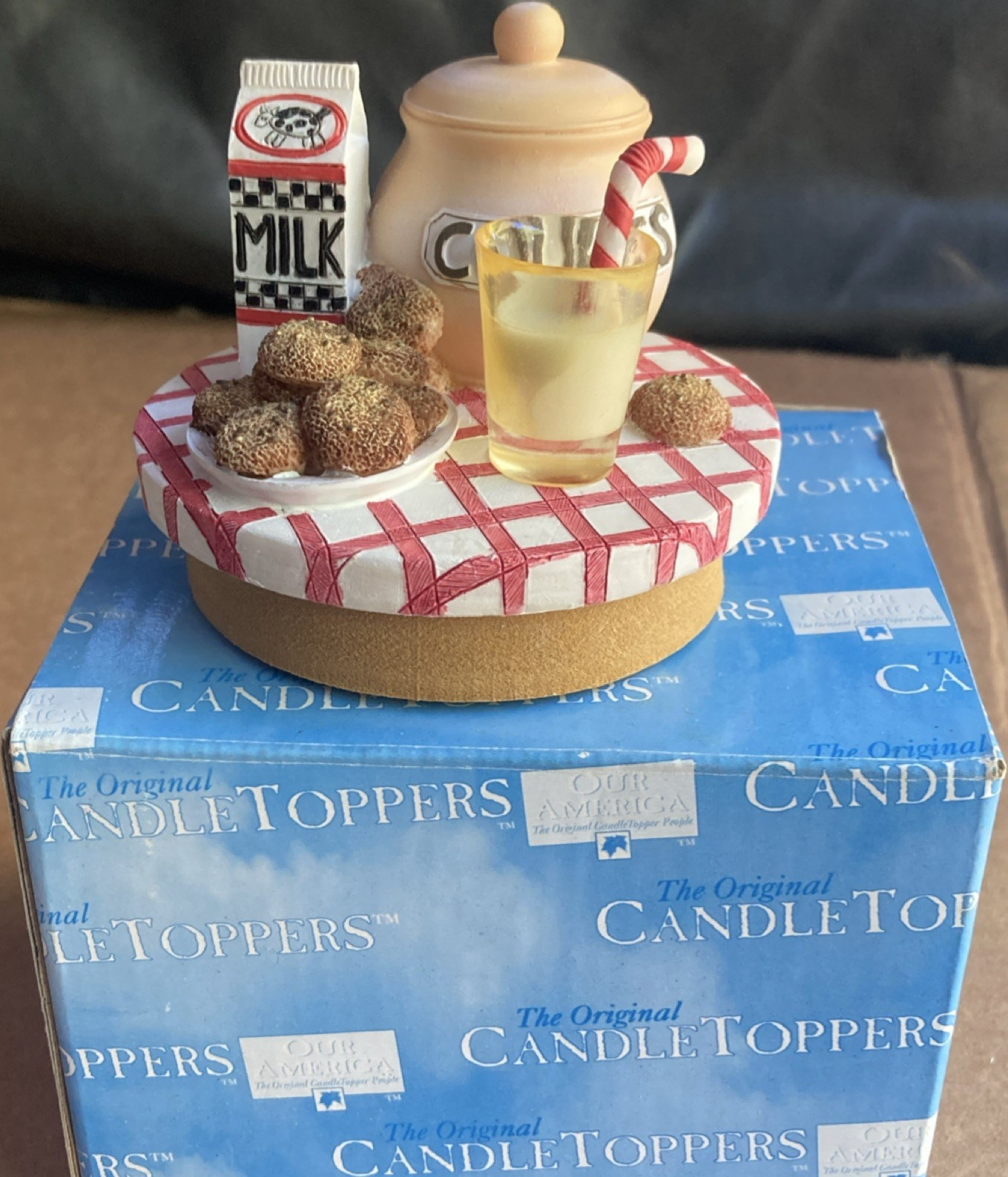 Our America Candle Topper Cookies and Milk Resin Decorative Jar Lid