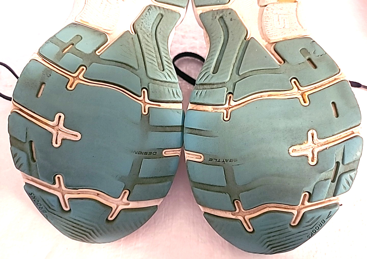 Brooks Ghost 15 Multi Colored/Patterned Womens Ru… - image 24