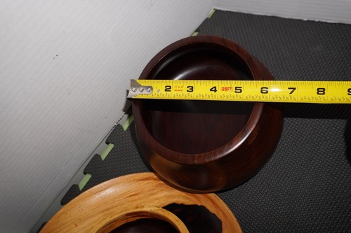 Cuenco de madera torneado a mano/caja de baratijas con tapa único - Imagen 11 de 13
