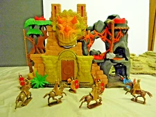 8 Figures 4 Persians pro painted 60mm 4 Reamsa Turks ( Sept. Listing)