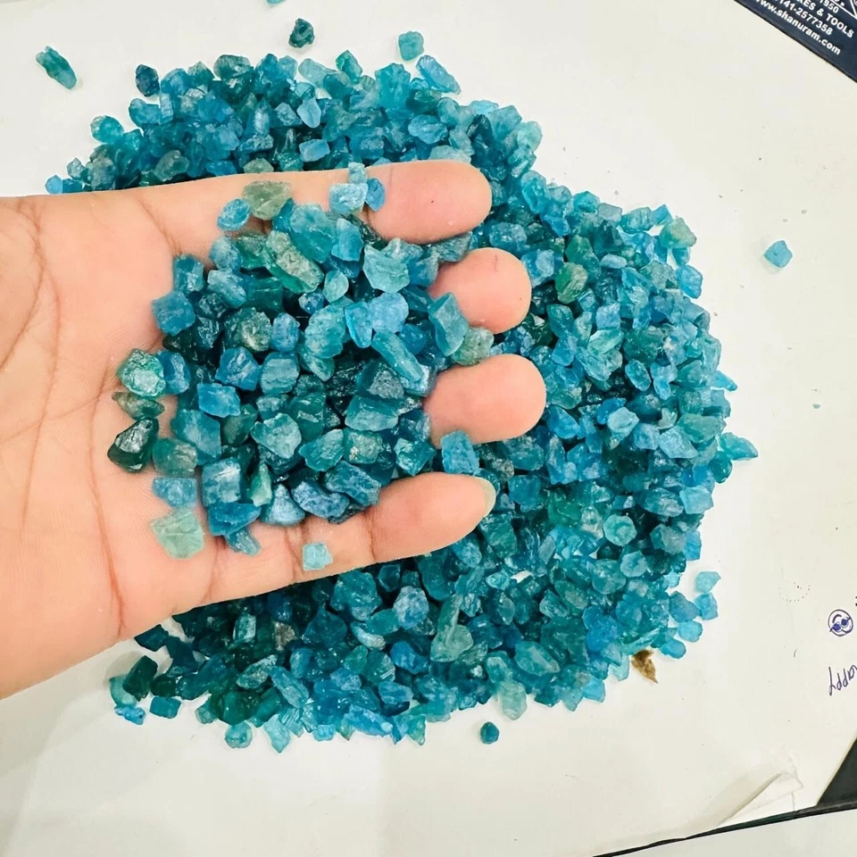 Lote de piedras preciosas sueltas ásperas fila azul apatita natural Madagascar (tamaño 5-12 mm) Foto 3 de 4