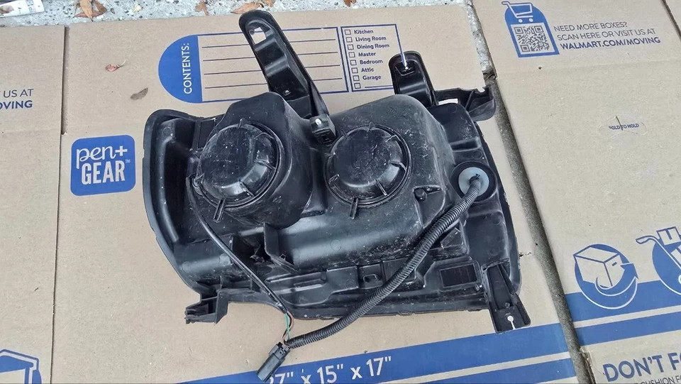 Левая галогенная фара со стороны водителя для GMC Canyon 2015 2016 2017 2019 2020 2022 годов выпуска - Изображение 4 из 4