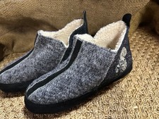 ACORN FOREST BOOTIE SLIPPER WOMEN NEW Medium