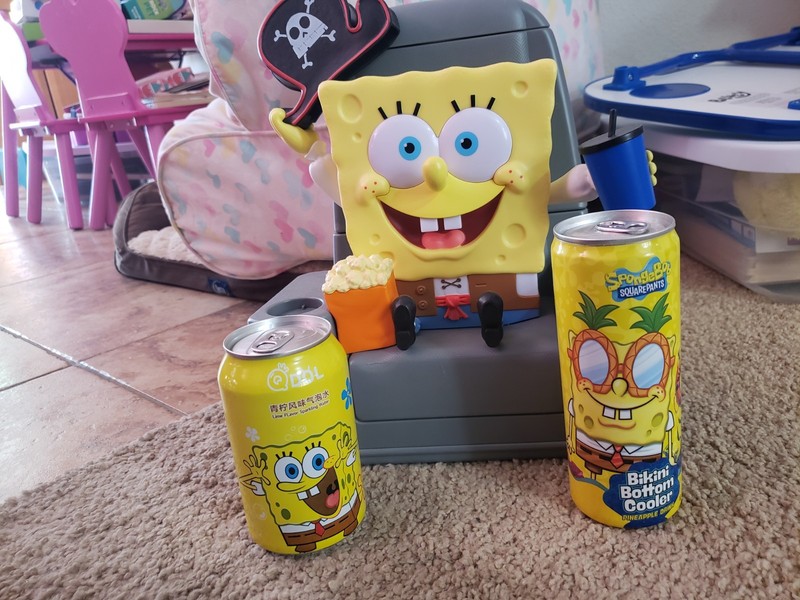 SpongeBob Popcorn Bucket & Drink Combo Regal Exclusive With Unopened Drinks