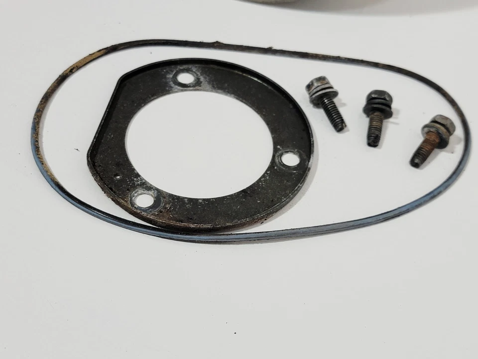 Cubierta de tapa de puerta de llenado de gas de aleación de aluminio Mitsubishi Eclipse 2006-2012 OEM #B Foto 3 de 4