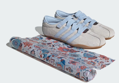 [エイブイ]アイリッシュ、ドレスデン Tokyo MJ x adidas Liberty London IH4532 Chalk Pearl Crystal Sky
