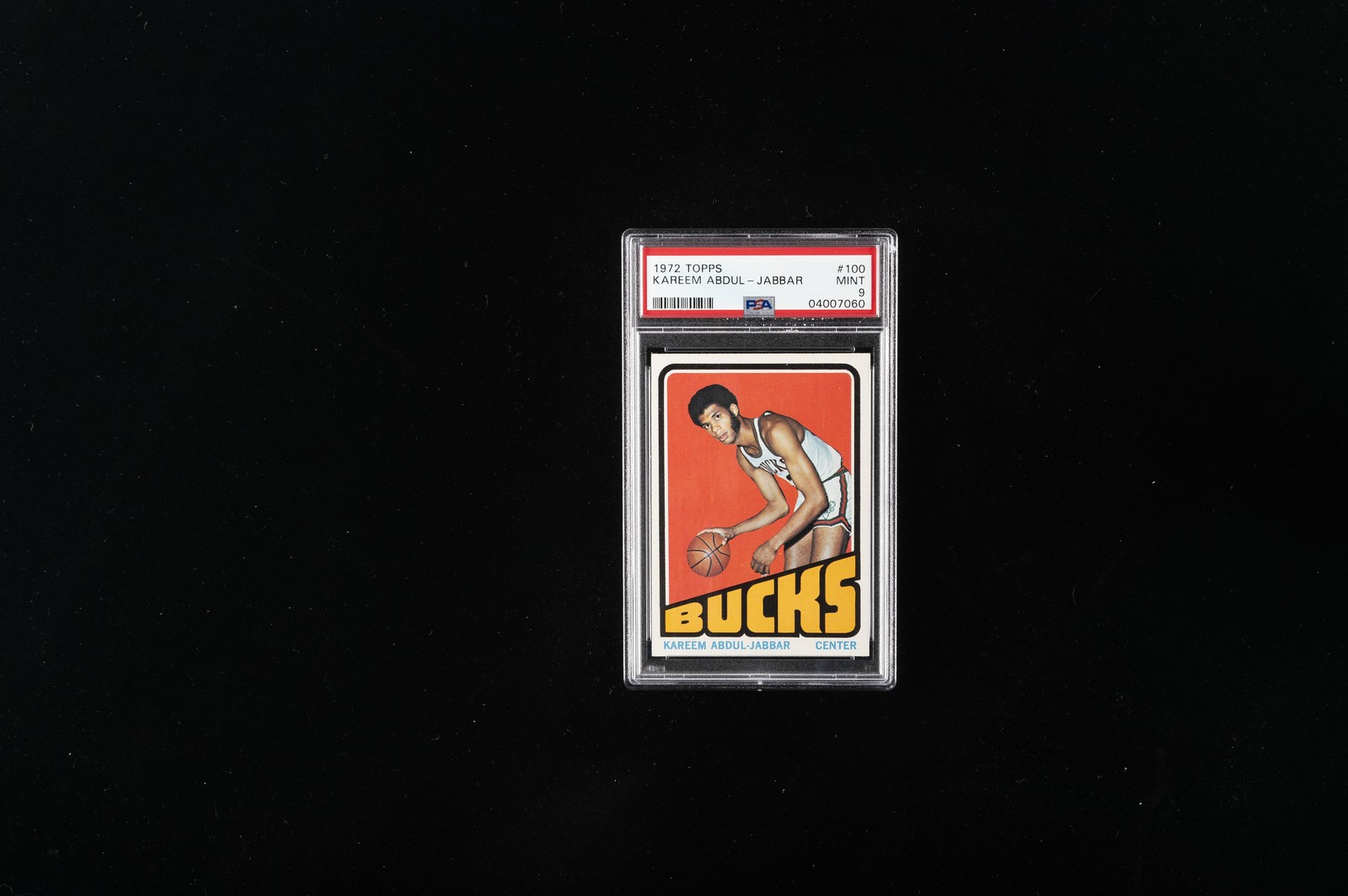 1972 TOPPS #100 KAREEM ABDUL-JABBAR PSA 9