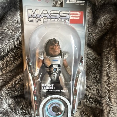 Mass Effect Grunt Series I Collector Action Figure Boxed Video Game Franchise