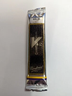 Vandoren V12 Eb Clarinet Reed strength 2.5